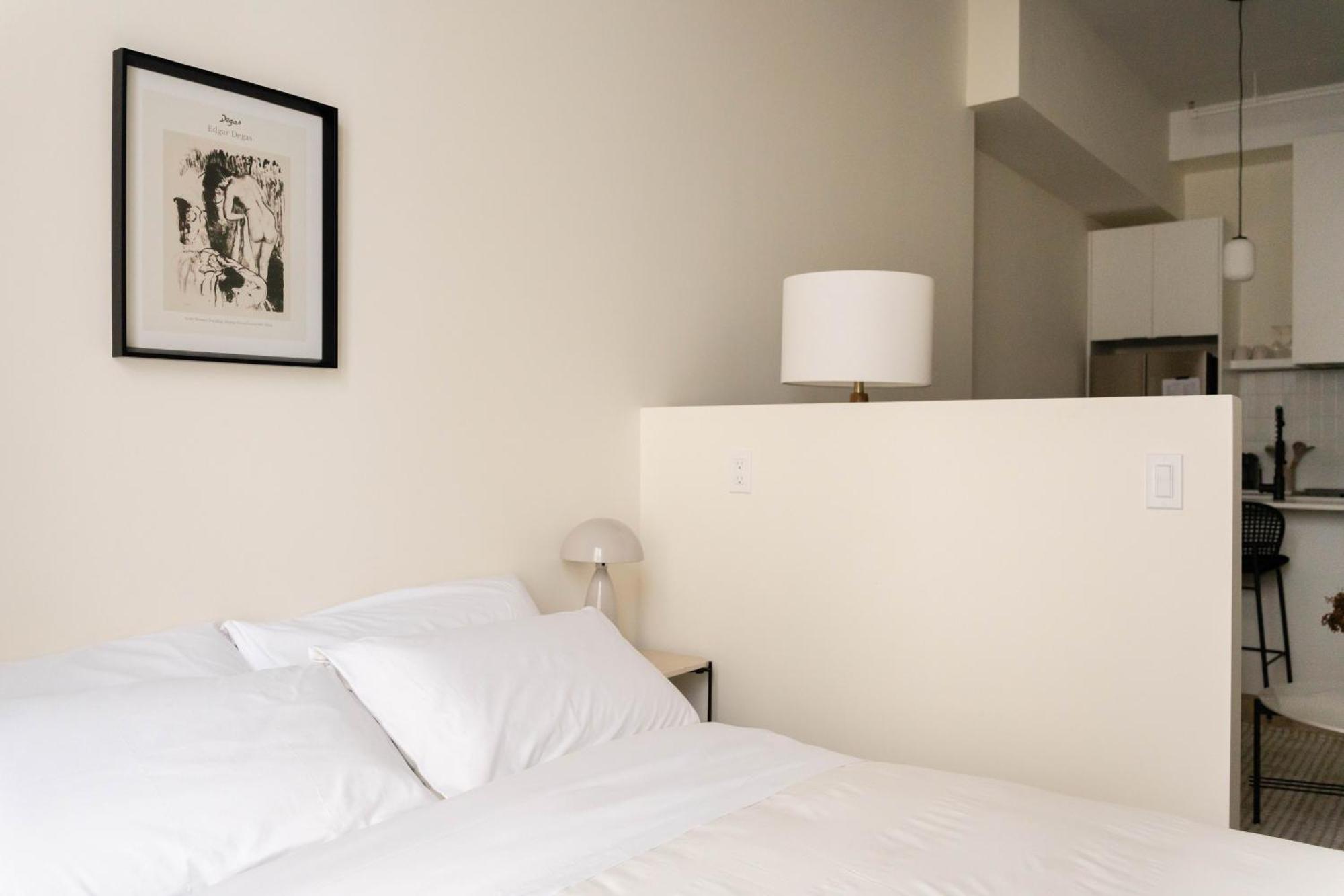 Maison Place Jacques-Cartier By Luxury In Transit Montreal Exterior photo