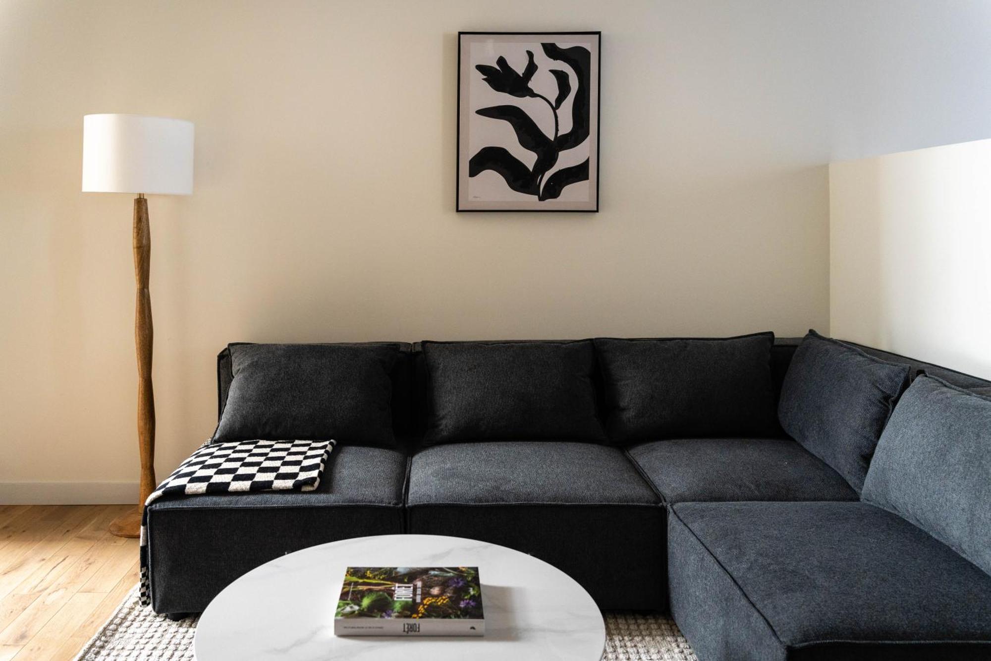 Maison Place Jacques-Cartier By Luxury In Transit Montreal Exterior photo