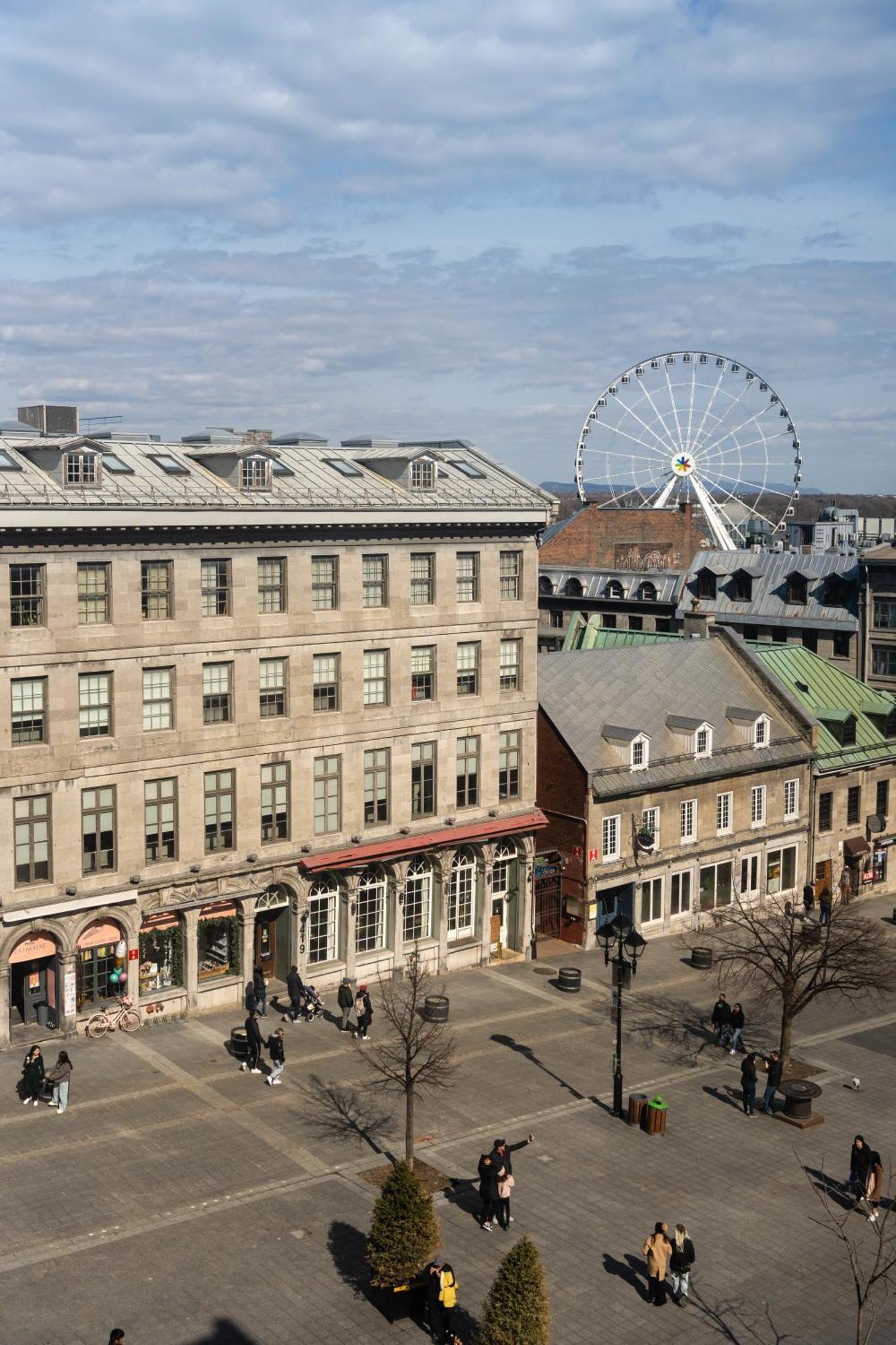 Maison Place Jacques-Cartier By Luxury In Transit Montreal Exterior photo